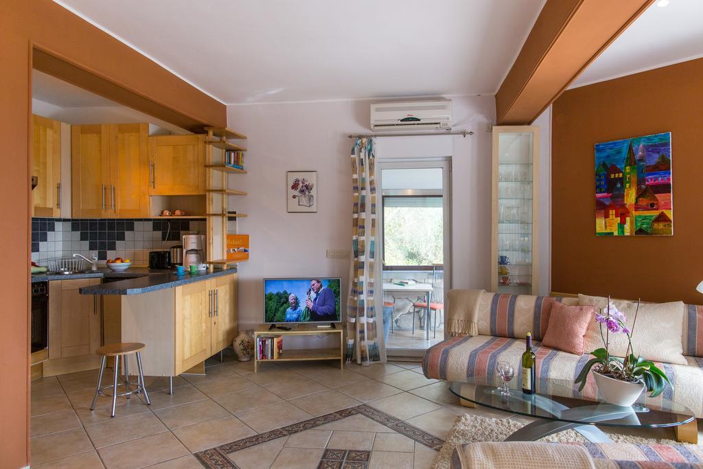 Apartments Mirian Petrovazzo Esterno foto
